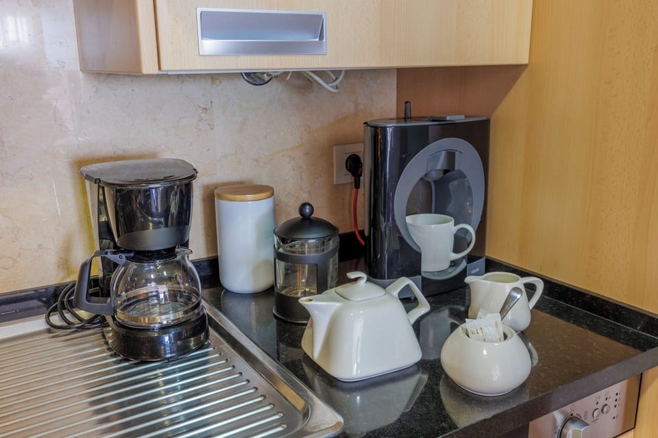 A choice of 3 coffee makers