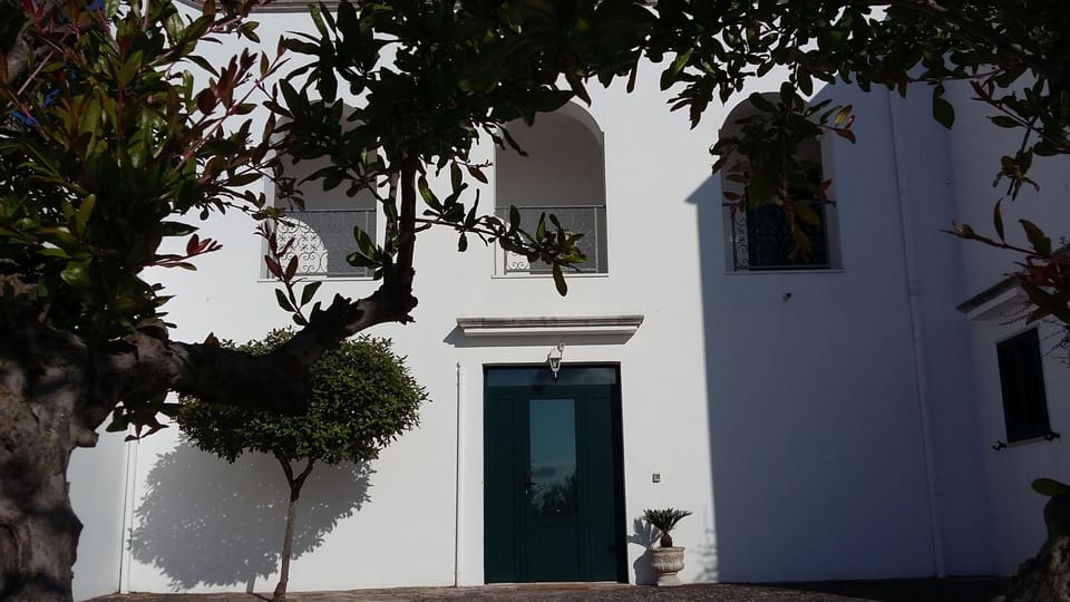 Melograno - the ground floor apartment of the main house.
