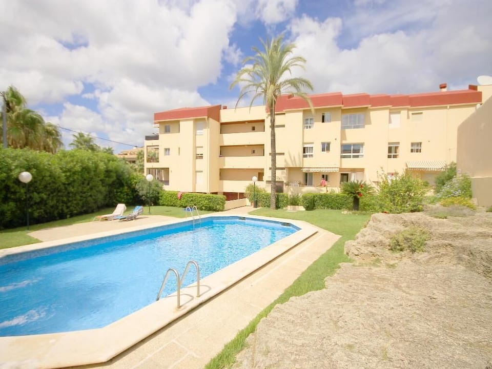 Communal swimming pool