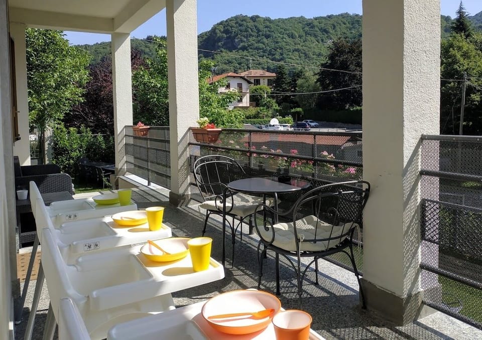 Kid friendly villa. Up to 4 high chairs to be used inside or outdoor