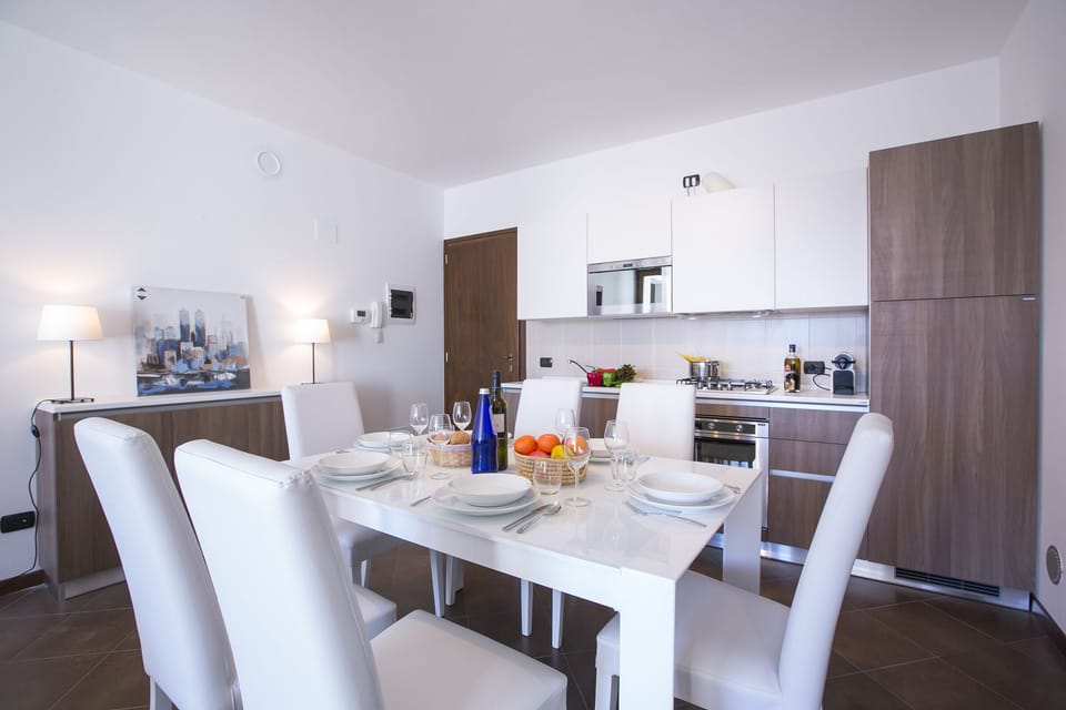Kitchen and dining area