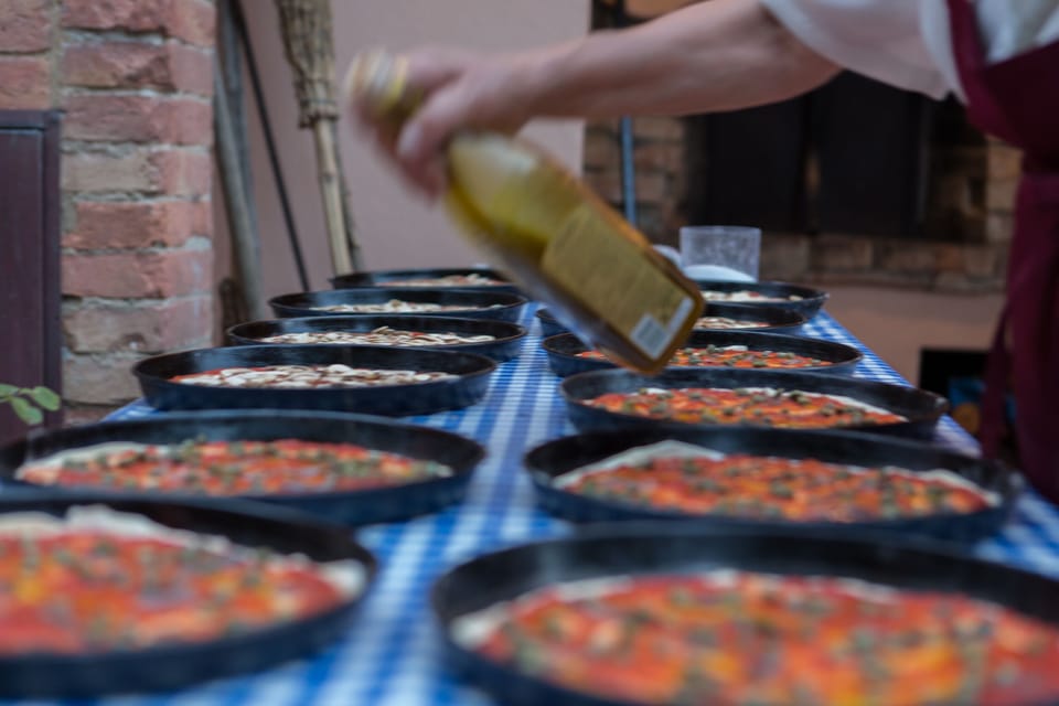 Preparation of pizza
