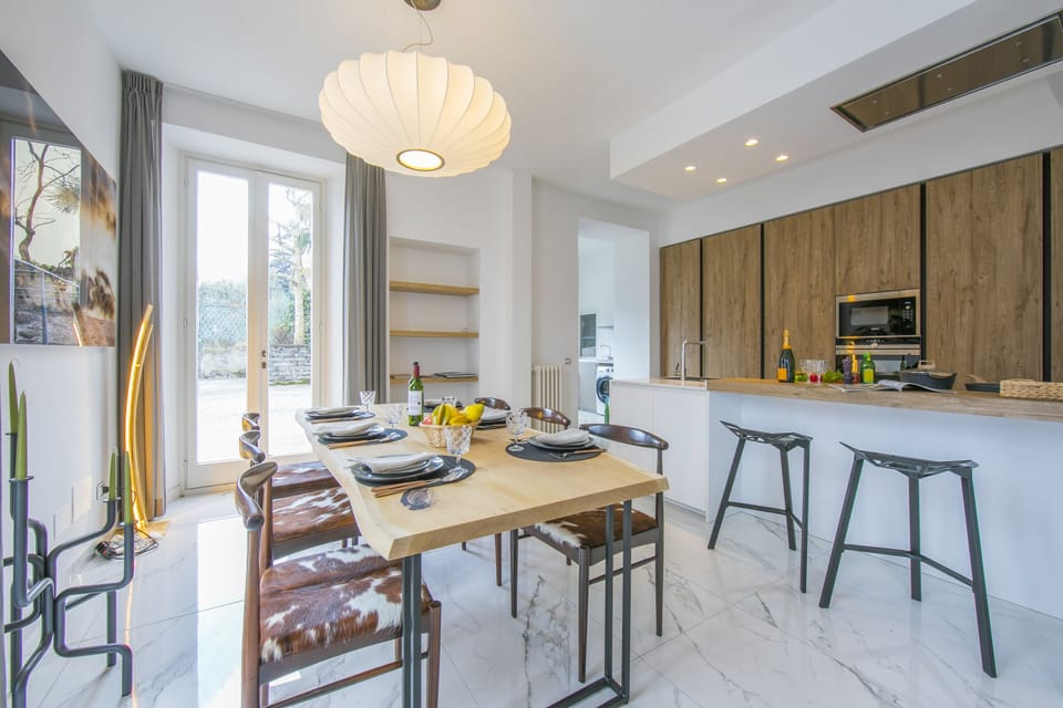 Kitchen and dining area