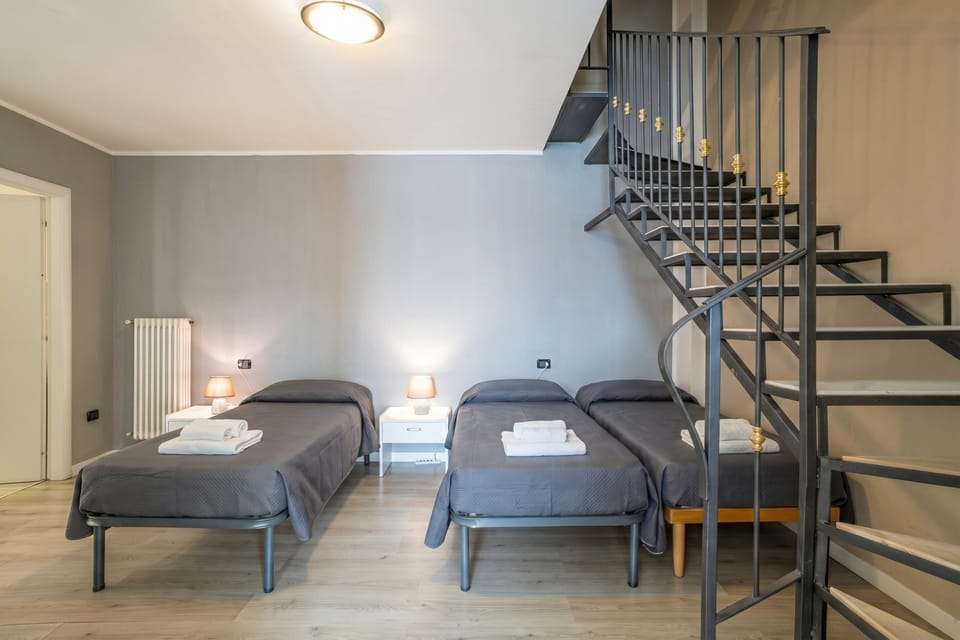 Second bedroom