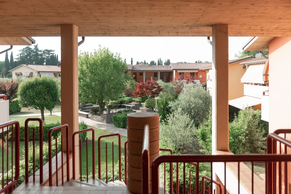 Vista dal pianerottolo dell'appartamento