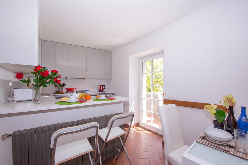 Kitchen and dining area