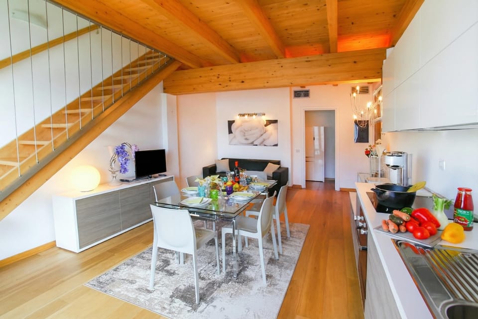Kitchen and dining area