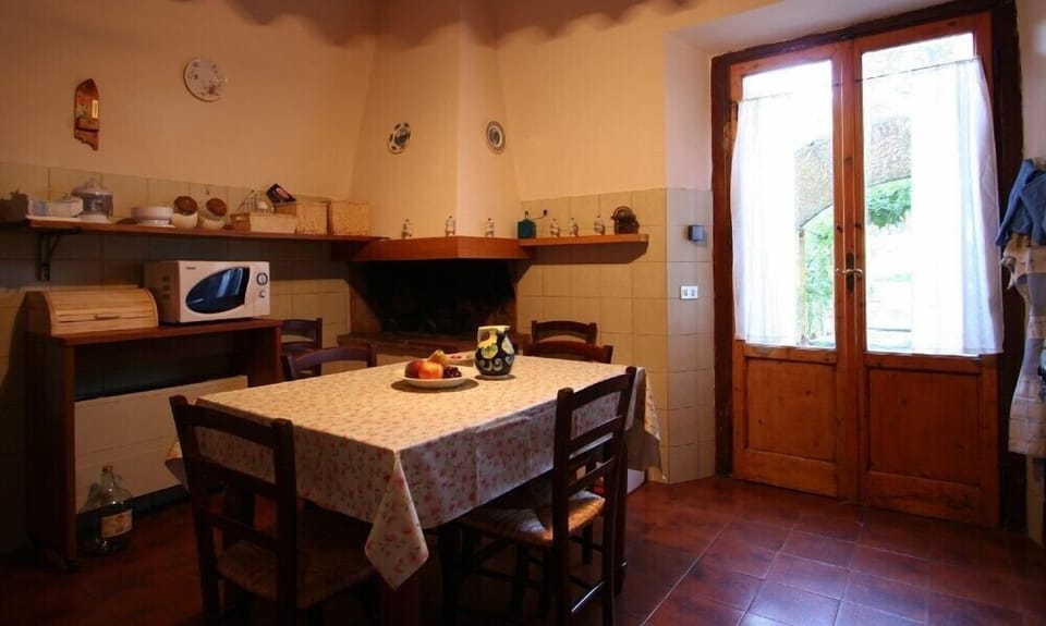 The kitchen fireplace