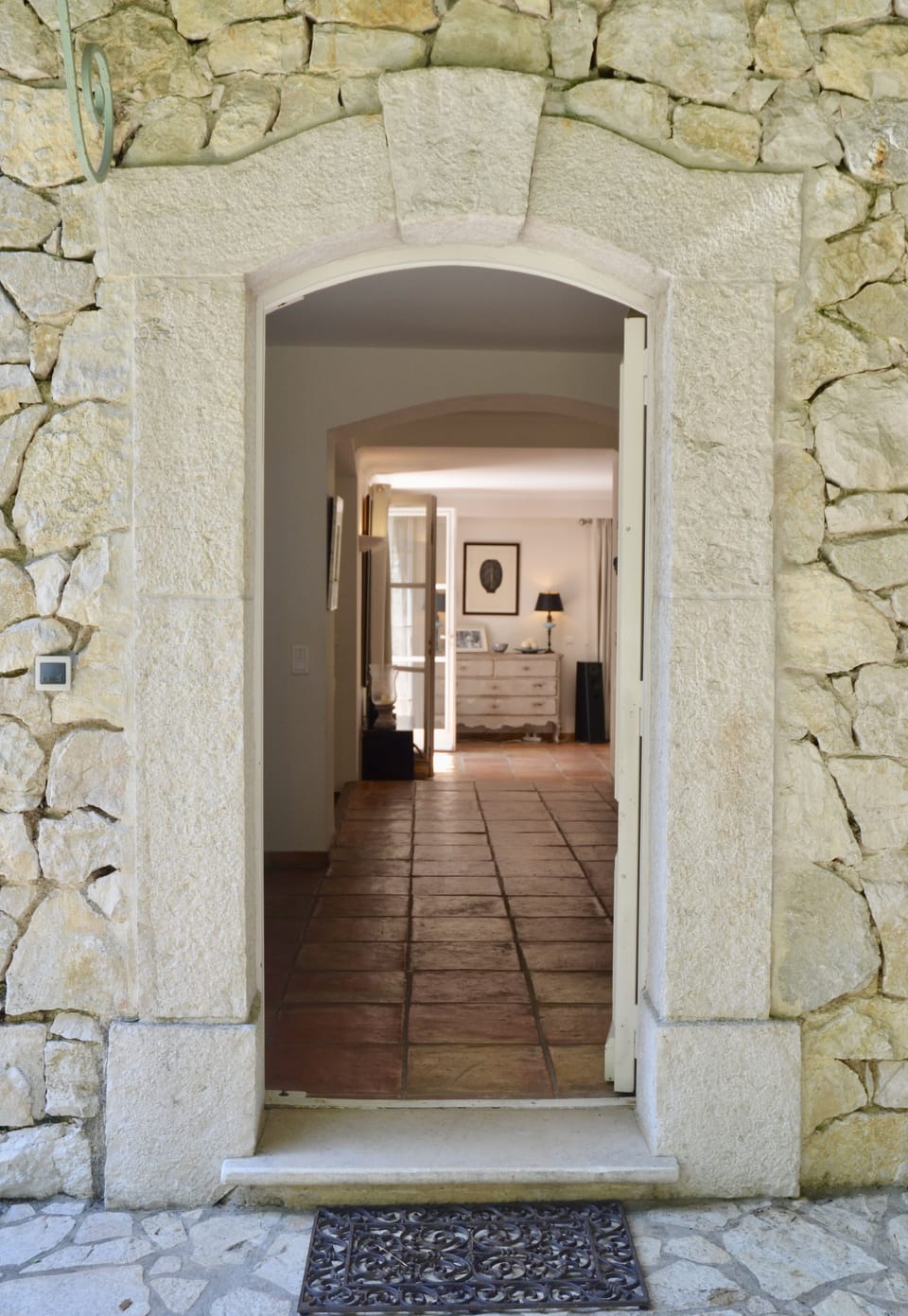 La Sonine - Entrance