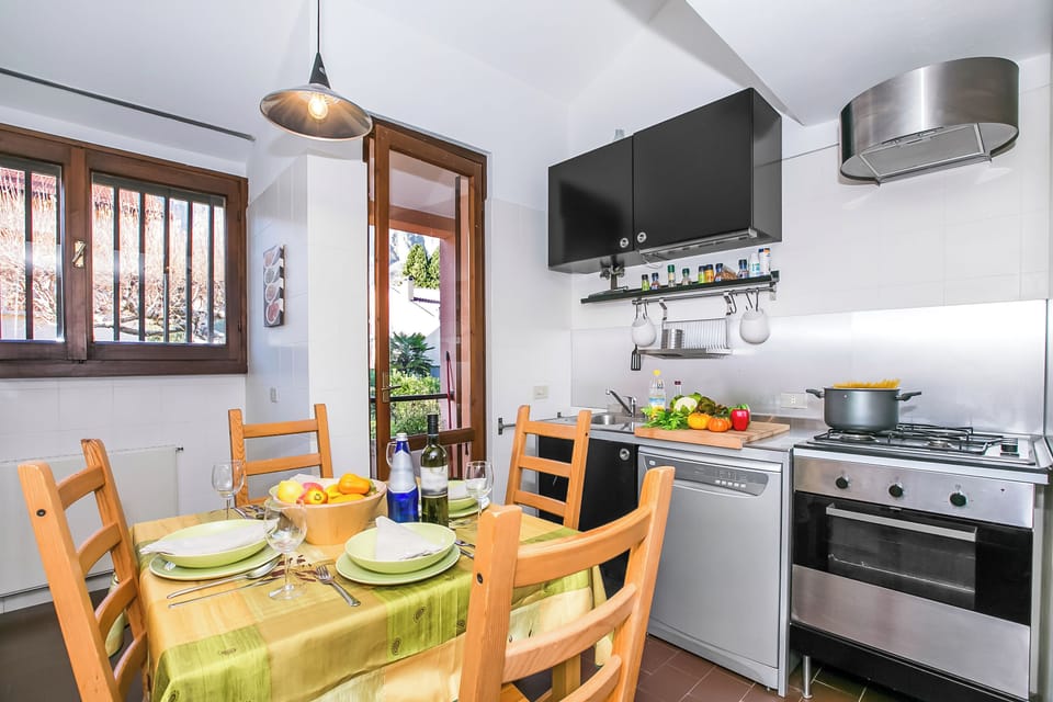Kitchen and dining area
