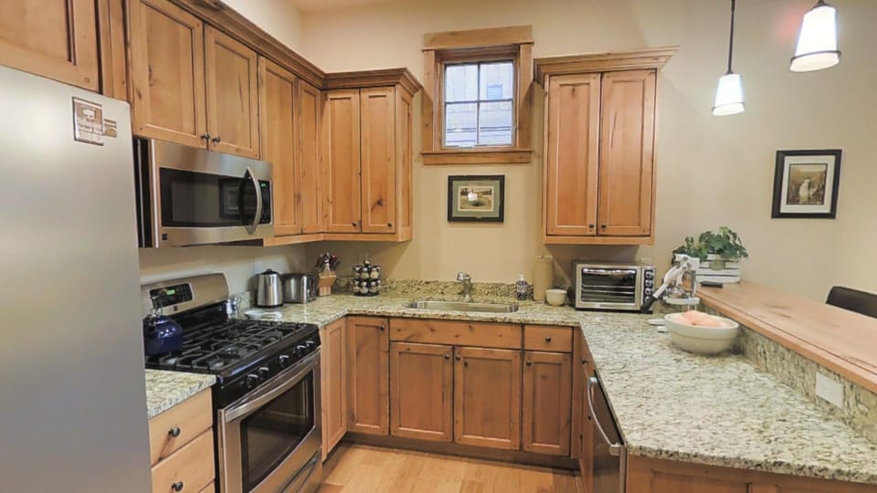 Fully equipped kitchen