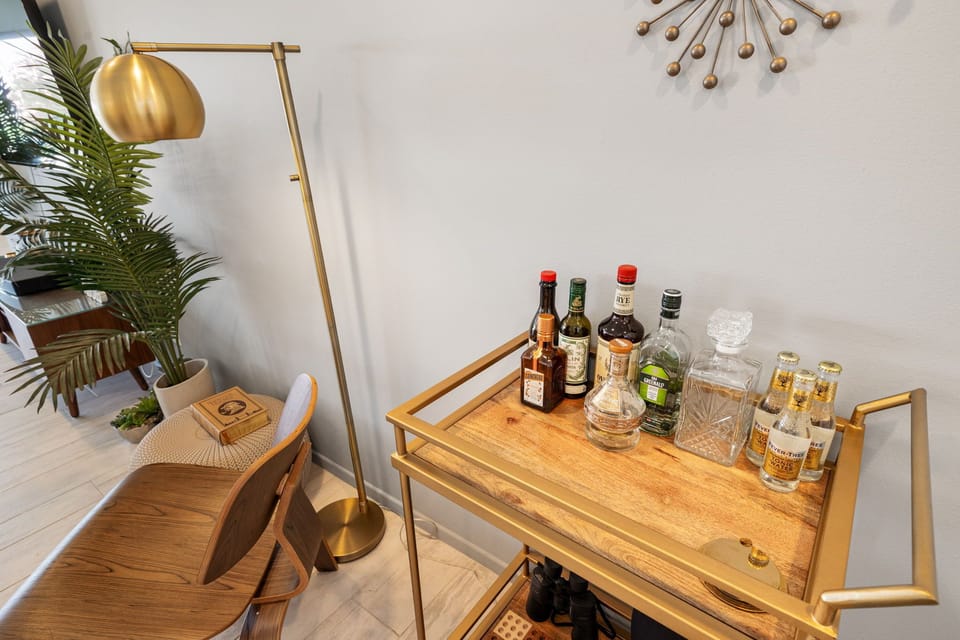 your self service bar