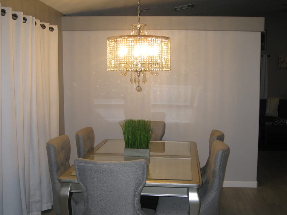 Formal Dining