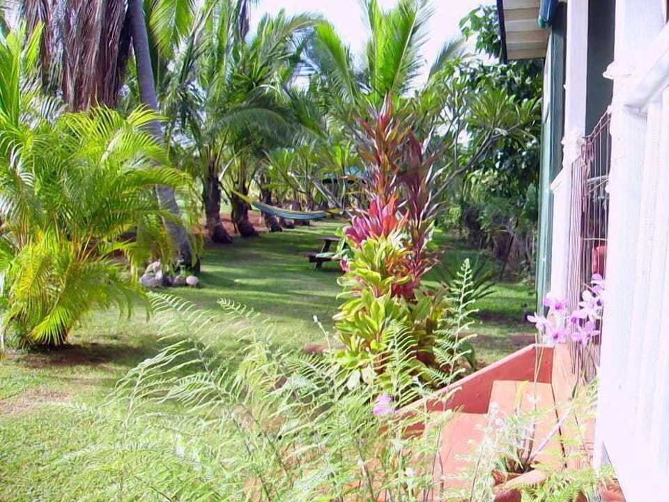 View to the right of the cabin front porch.