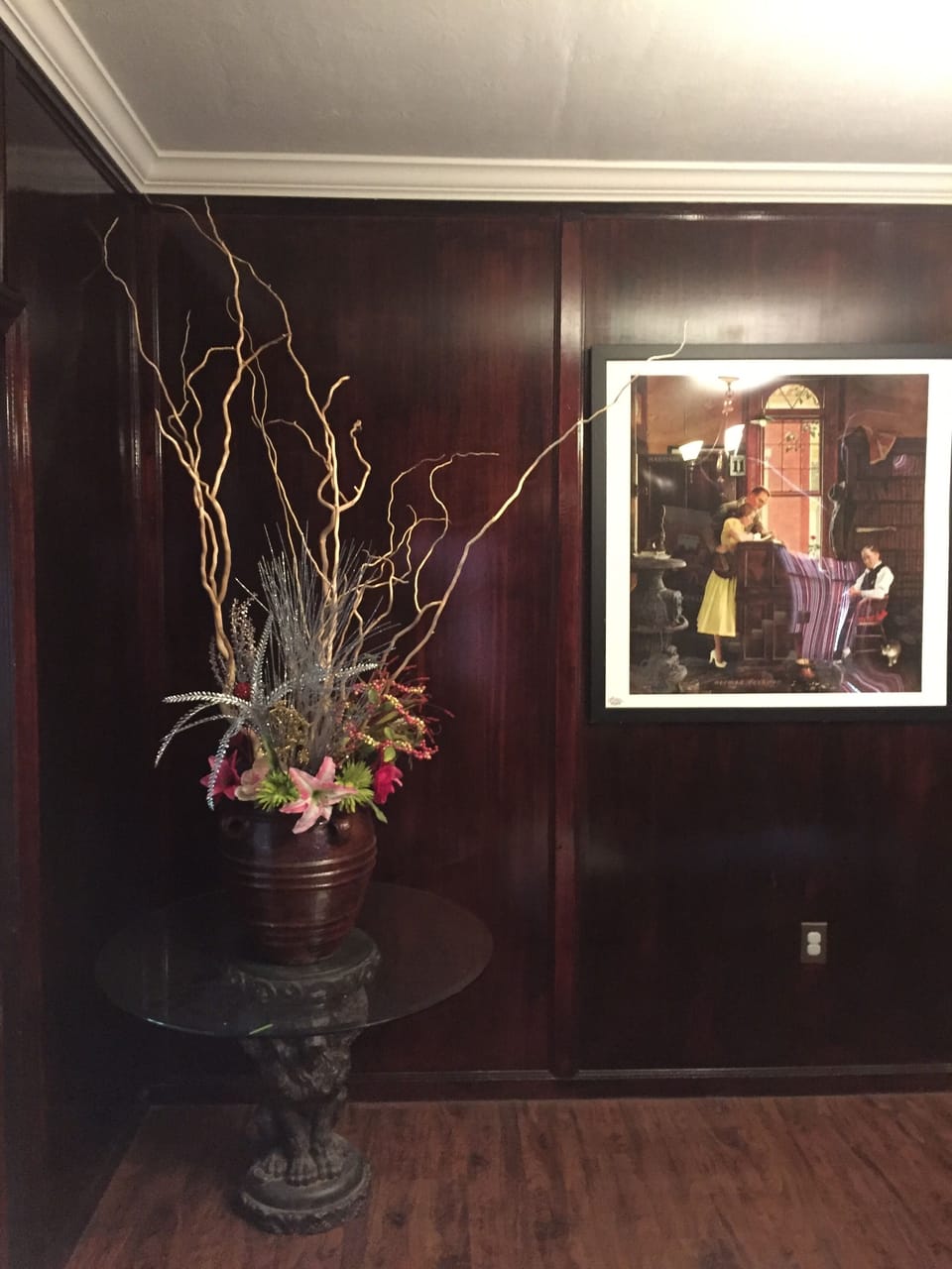 Dining Room features Norman Rockwell prints
