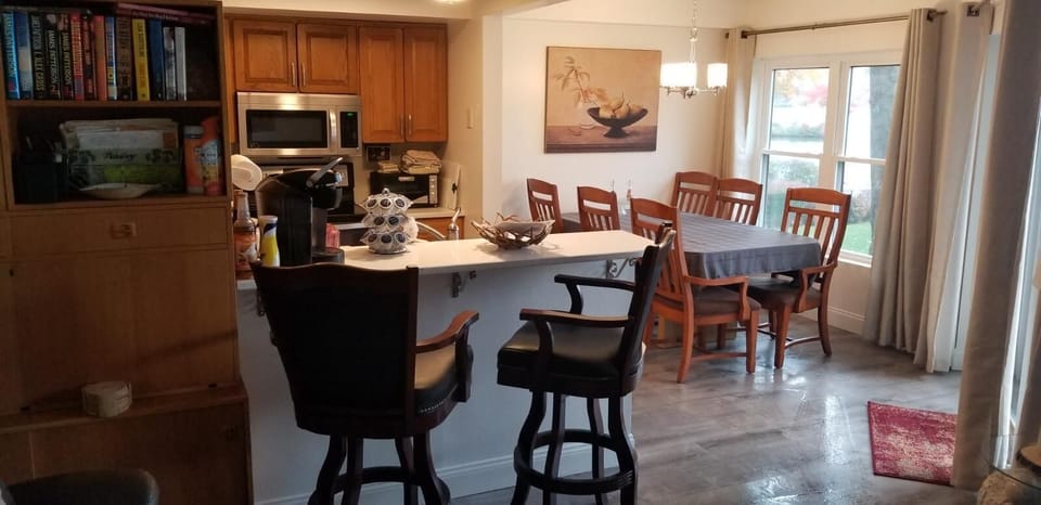 breakfast bar with pub chairs
