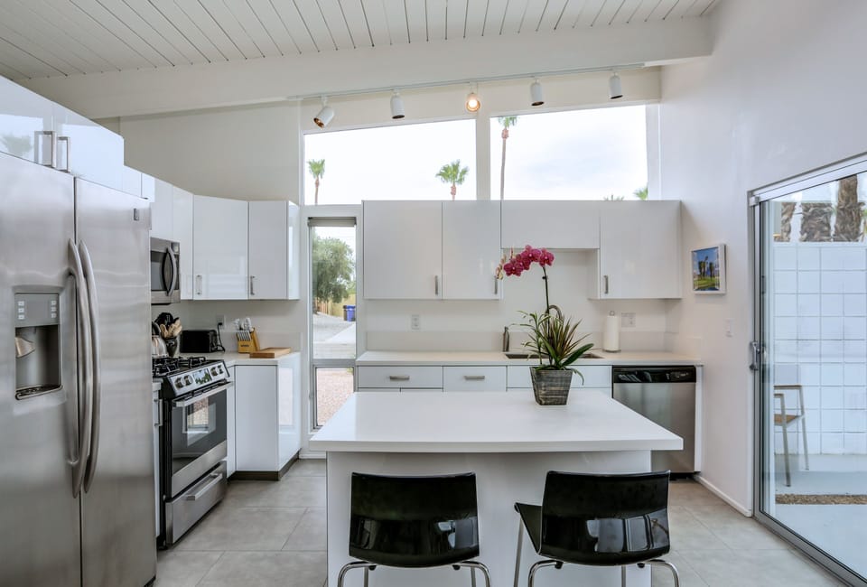 Breakfast bar