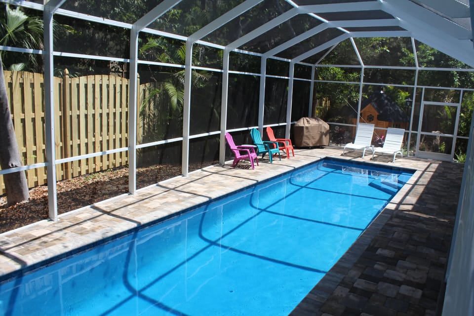 heated lap pool 40 ft by 15 ft great for swimming!