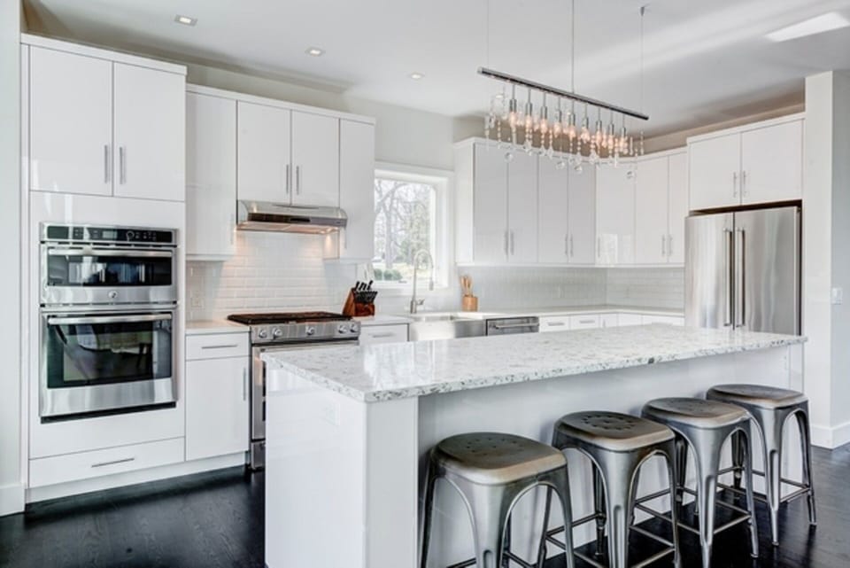 All Stainless Steel Appliances, Wine Fridge, Double Ovens