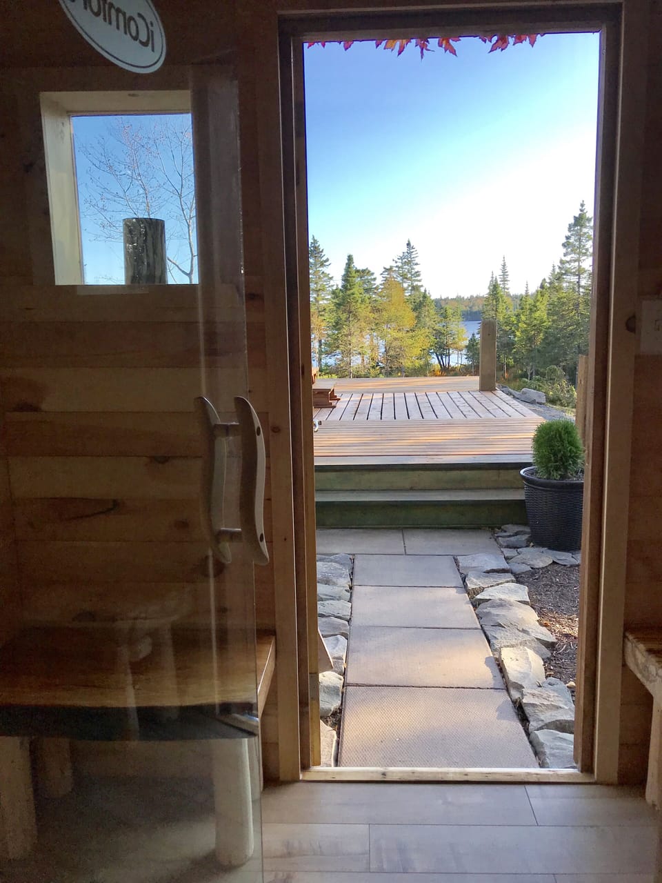 View from Sauna (available for 20 CAD/hr; fits 2 people)