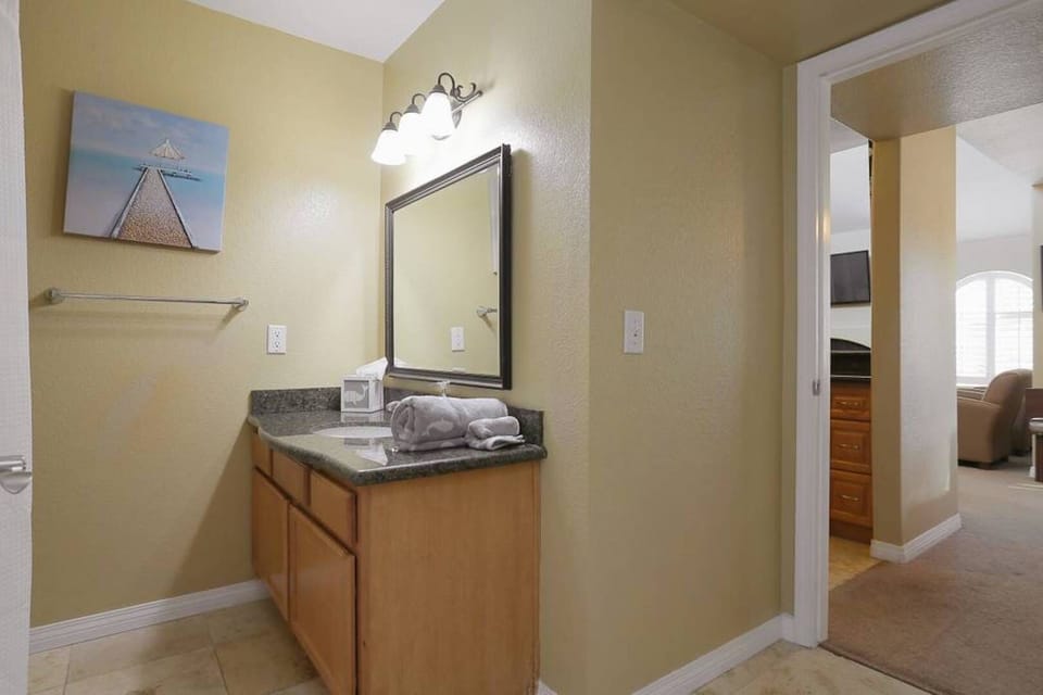 Bathroom #2