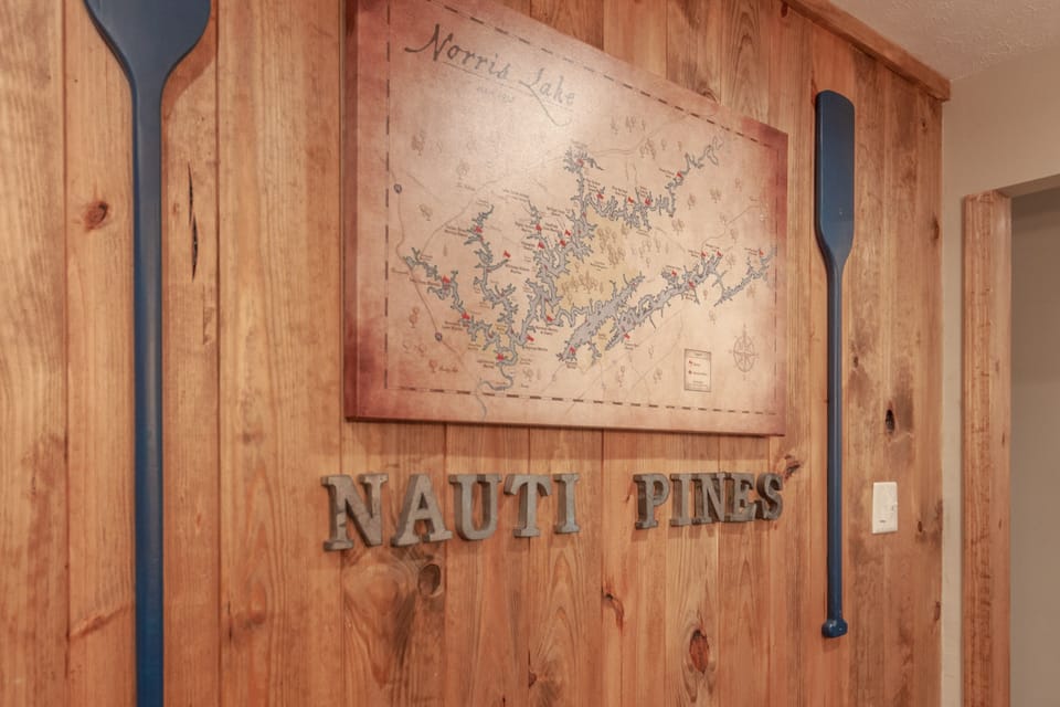 Welcome to Nauti Pines