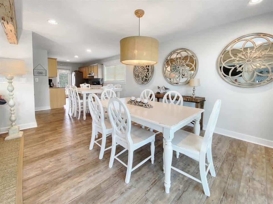 2 Dining Table Sets