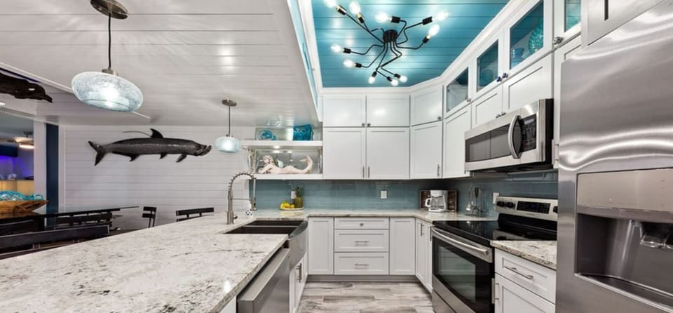 Kitchen galley 