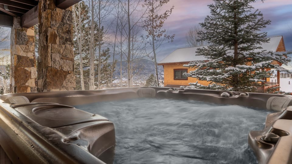 Private hot tub on ground level