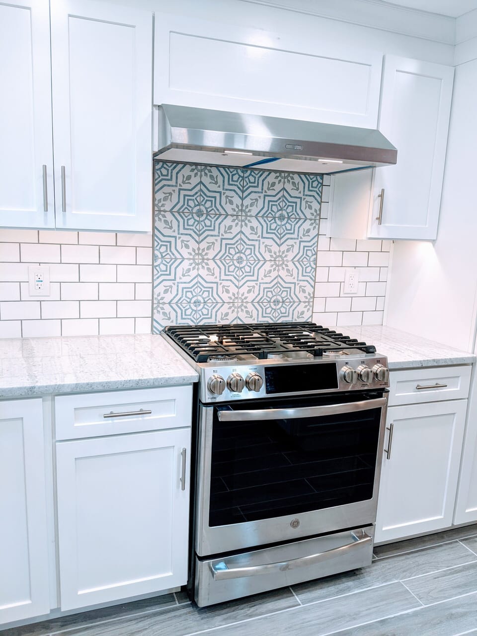 5 burner range with gas cooktop and convection oven