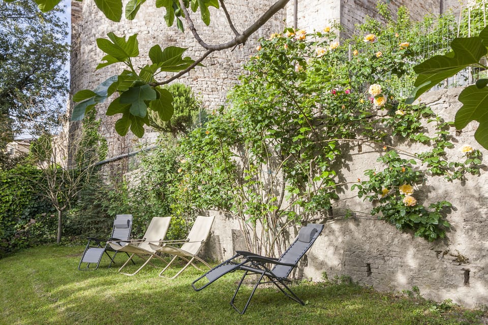 Emu garden furniture