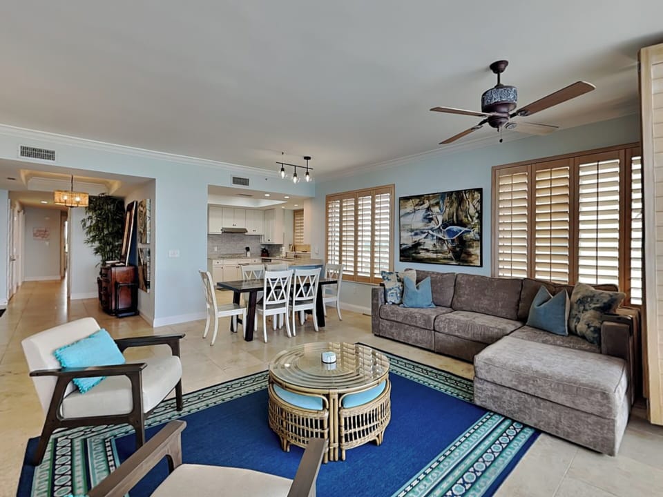 Living Area - Sectional Sofa