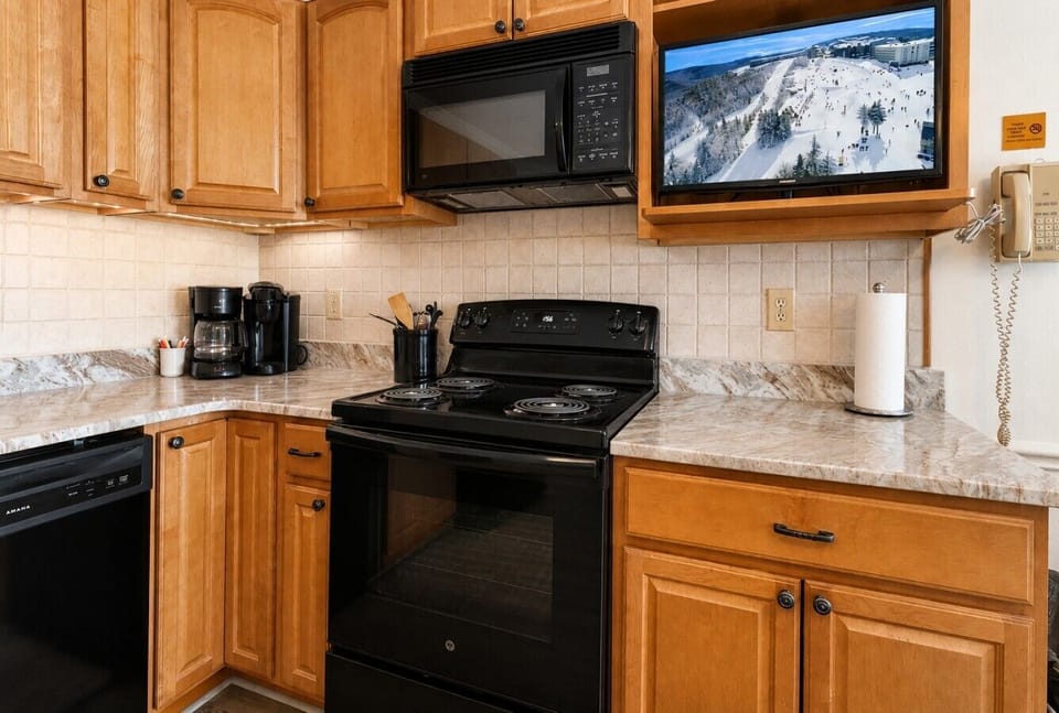 Fully-Equipped Kitchen