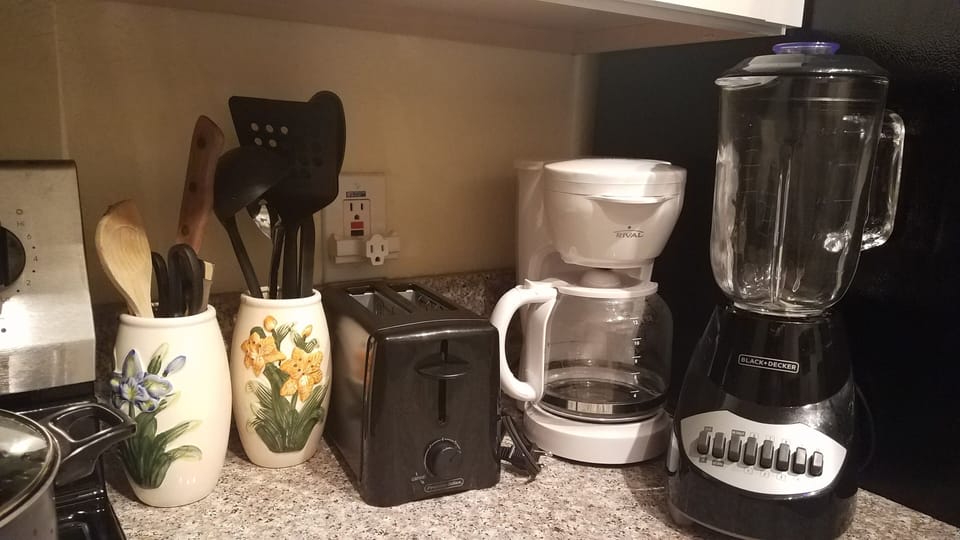 Fully equipped kitchen