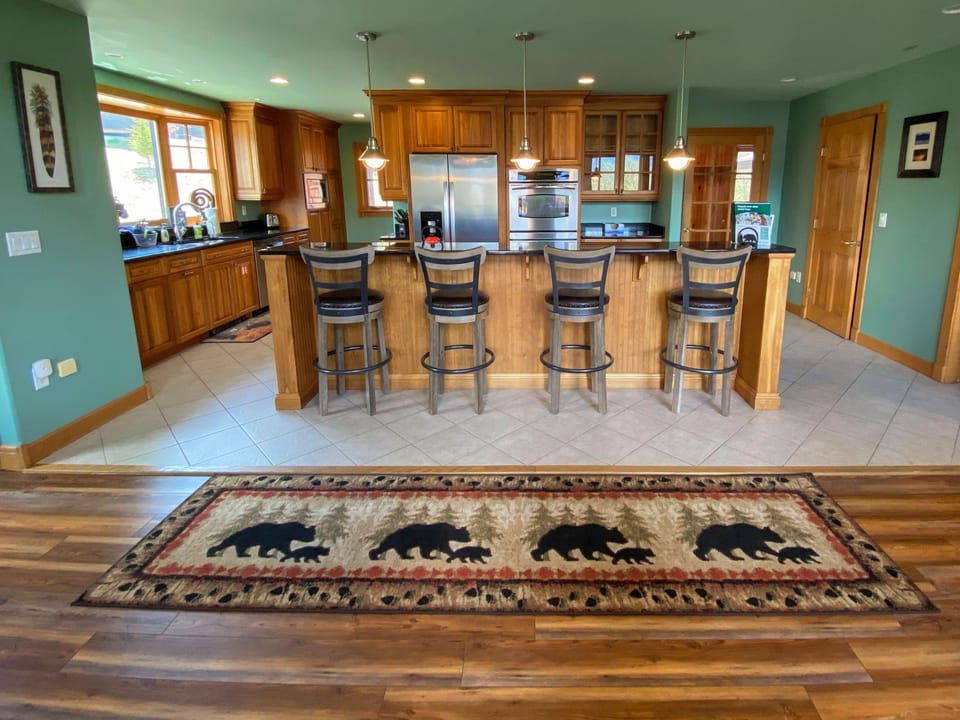 Breakfast Bar