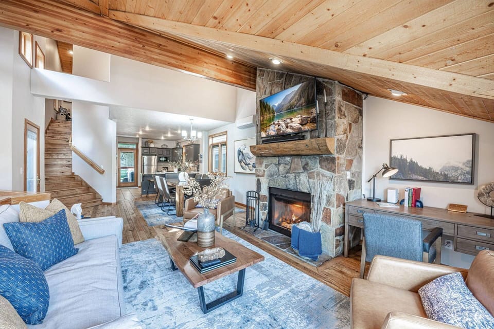Open living space designed for comfort after a day on the mountain. Gas fireplace, Smart TV, Desk Nook