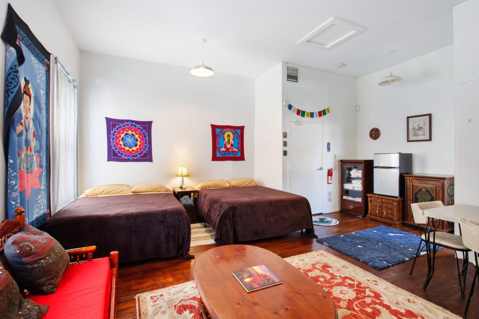 Want some privacy? Have coffee or beers away from the group in #6 in way back.
