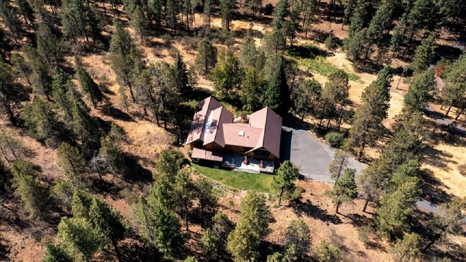 “The property is quiet and secluded…we enjoyed our time together there.” -Velita