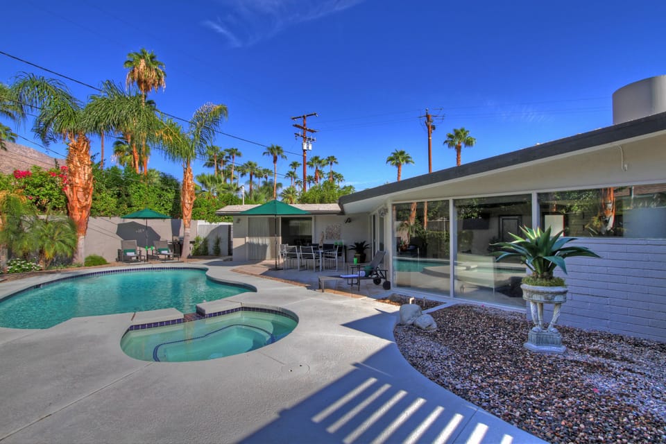 Pool/Spa & Patio