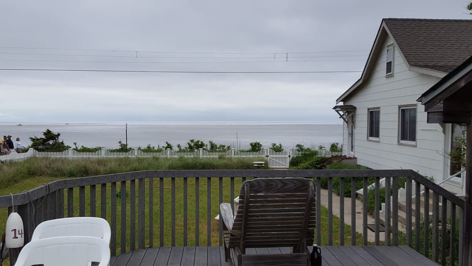  The raised deck is a Perfect place to relax, eat, drink and enjoy the scenery
