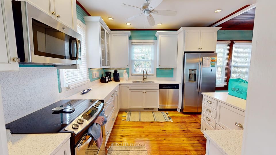 Dustys-Dunes-Kitchen