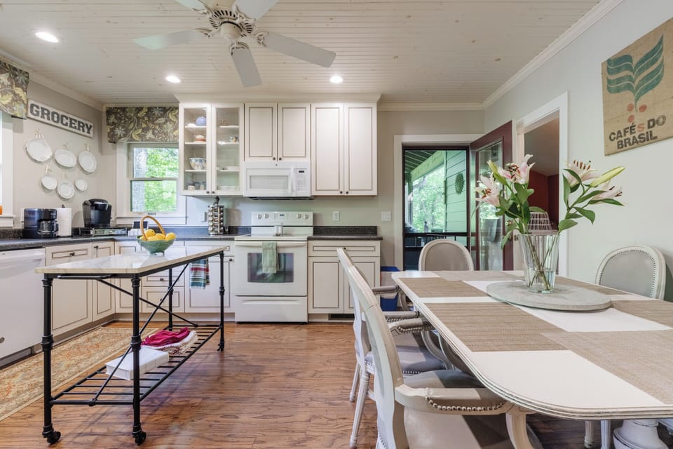 Seating for 6 and door to the back porch