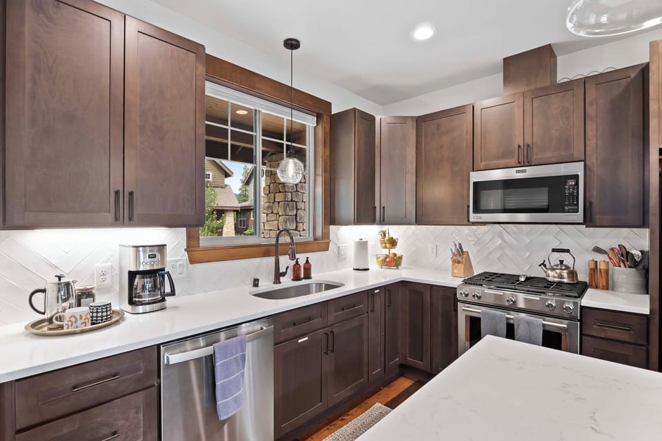 Kitchen View 4