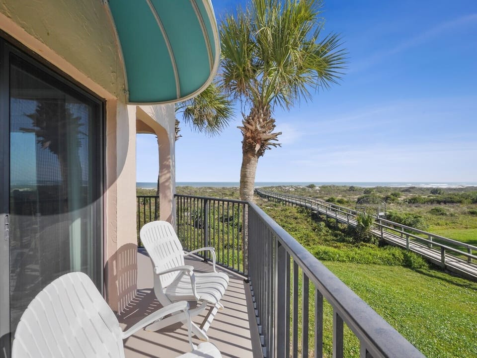 Wrap Around Ocean View Patio