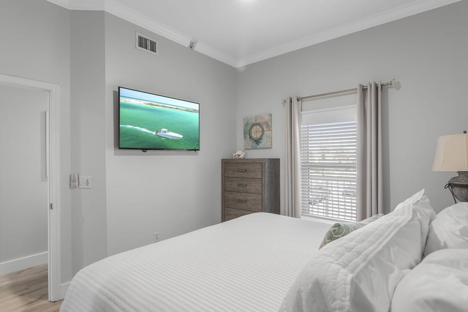 Master Bed 1 - King Size 
