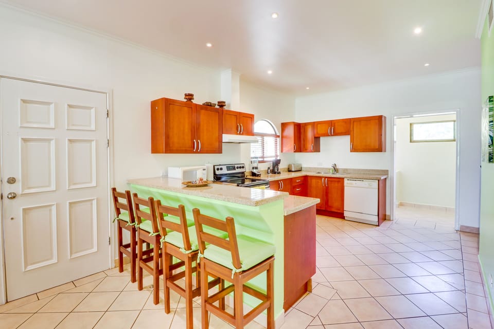 Have the option to cook meals in the fully equipped kitchen during your stay