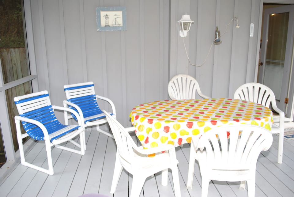 Screened Porch