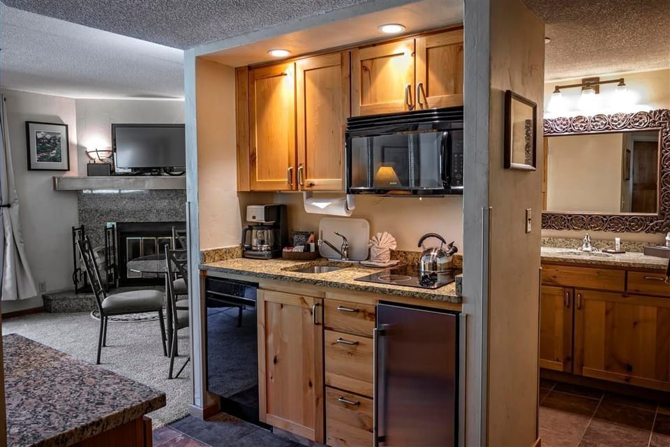 Prepare quick meals and snacks in the convenient kitchenette.