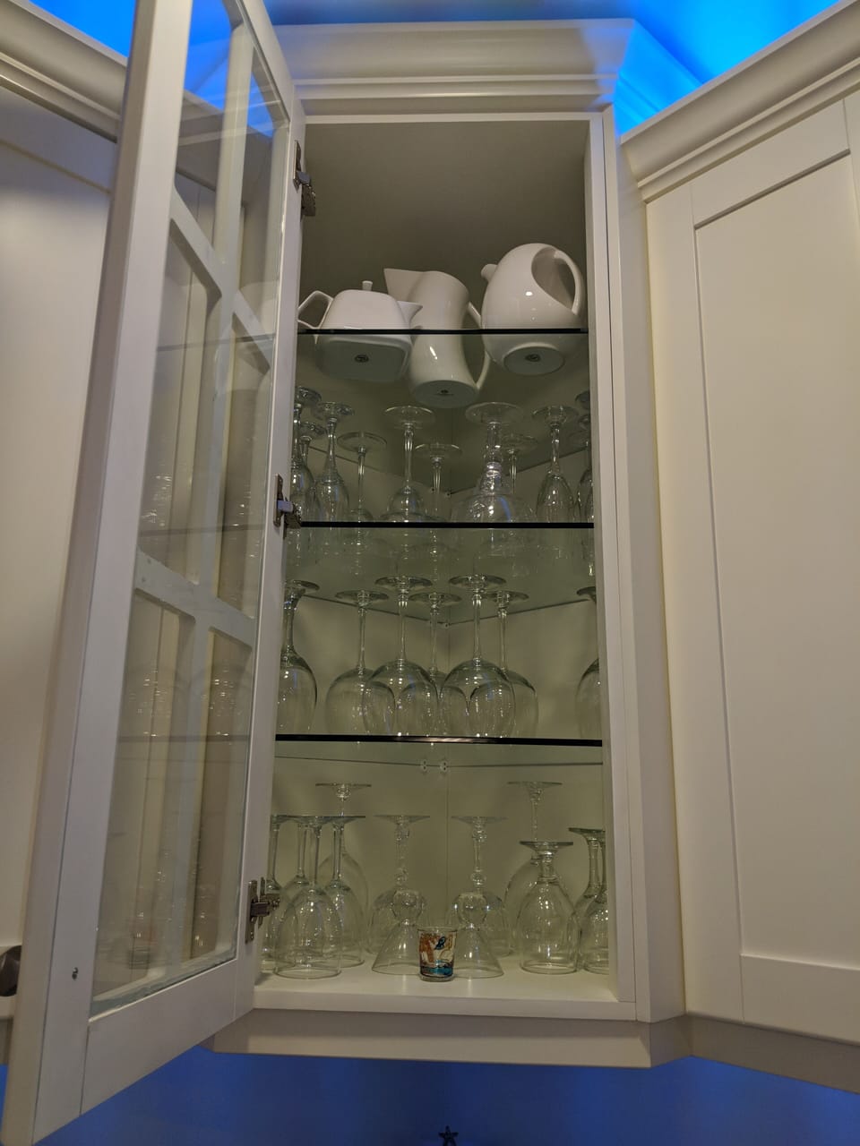 Drinks... Salud! Wonderful matching kitchen supplies for your pleasure