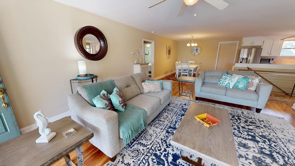 Family-Tides-Living Room